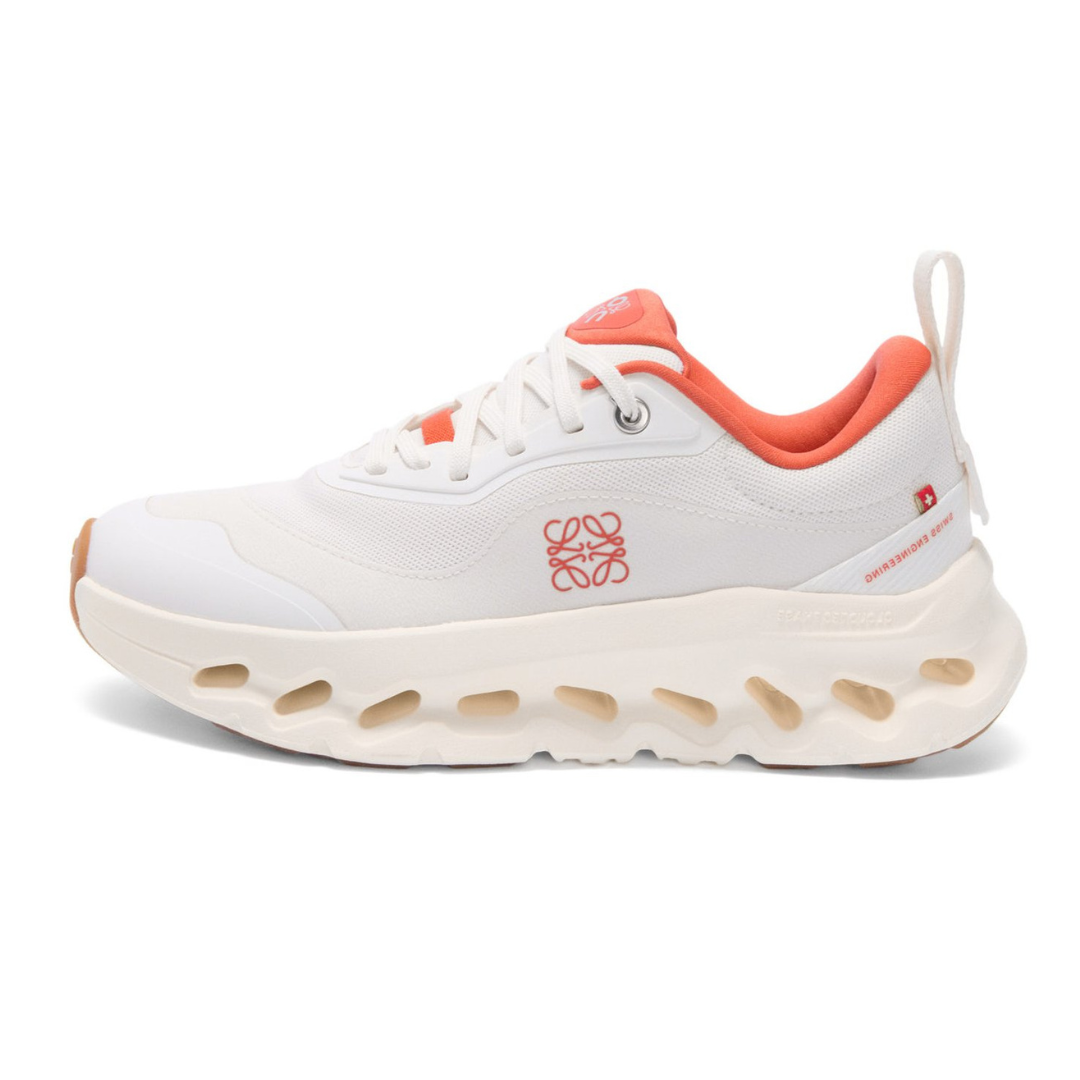 ON CLOUDTILT X LOEWE 2 WHITE ORANGE