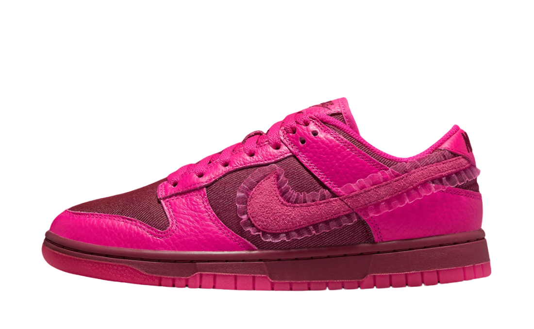 WMNS NIKE DUNK LOW バレンタイン 【オープニング - スニーカー