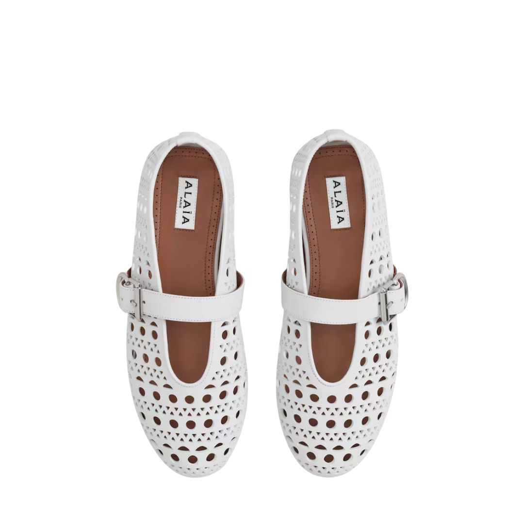 ALAIA BALLET FLATS IN VIENNE LAMBSKIN white