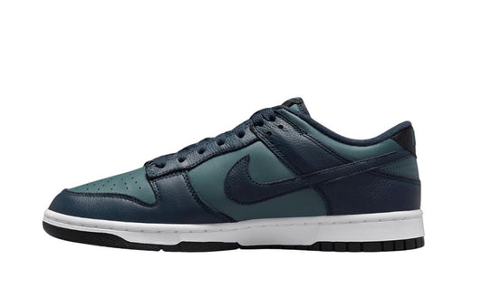 Nike Dunk Low Armory Navy